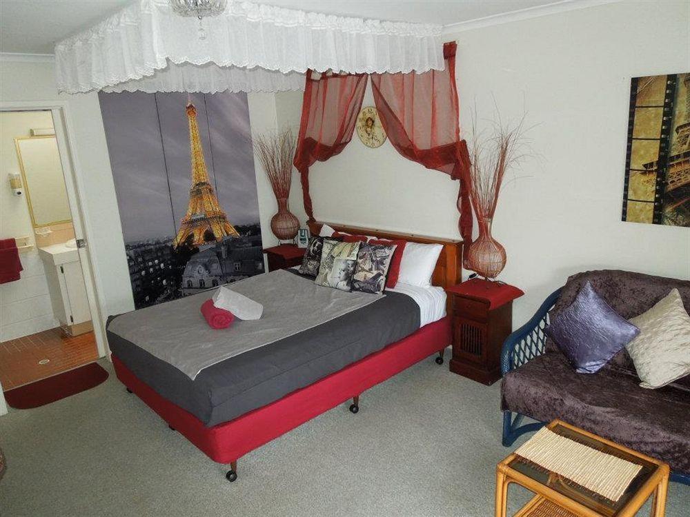 Maroochydore Beach Motel Buitenkant foto